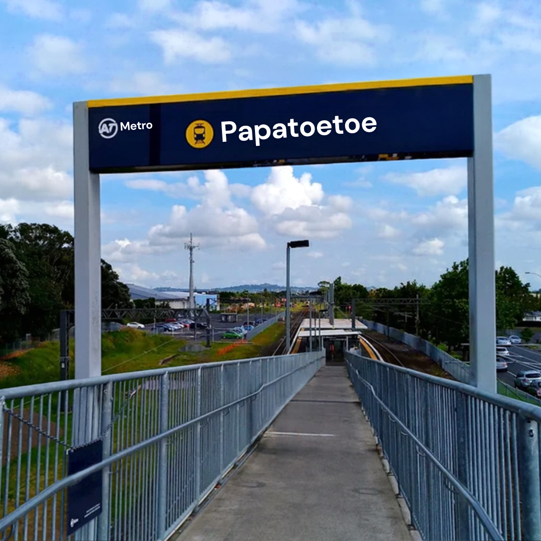 Papatoetoe train station